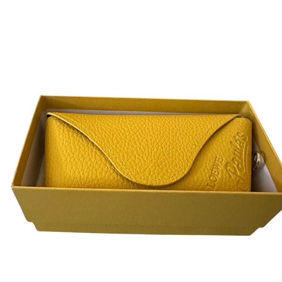 Loewe White Sunglasses Minimalist Design New In Gift Box - Picture 8 of 16